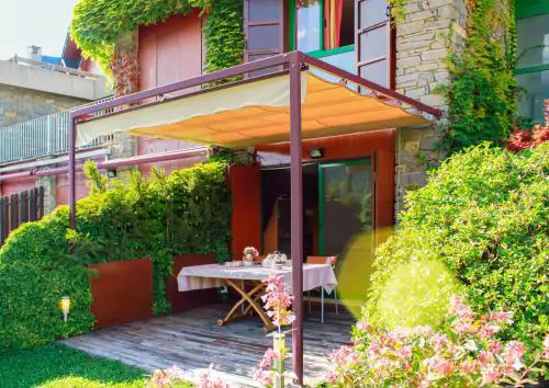 Casa La Hiedra dúplex independiente jardín privado