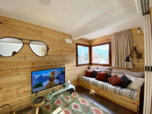 Vistas by Cardi Suites