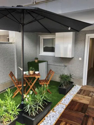 Apartamento con Jardin y Garaje