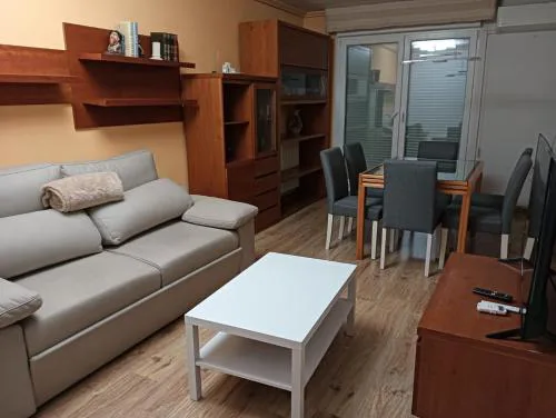 Apartamento en el centro encima de piscina Palafox