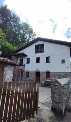 Apartamentos La Soleyera