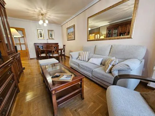 1A109 Apartamento en Gijón by R2R Consulting