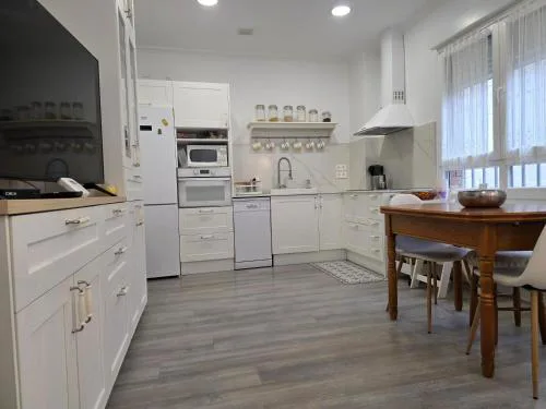 1A165 by R2R Moderno y coqueto apartamento con garaje