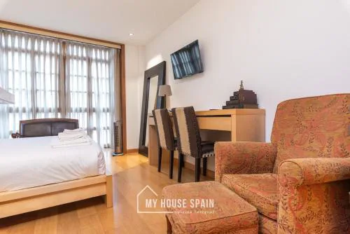 MyhouseSpain - Estudio junto a Playa San Lorenzo