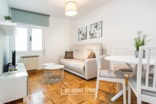 MyHouseSpain - Cómodo y tranquilo piso con parking