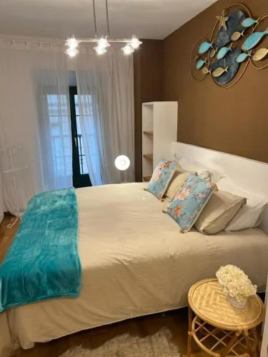 Apartamentos El Escudo Centro