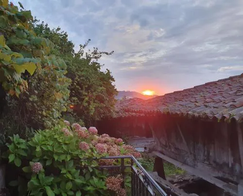 Ven al Paraiso! Amanece en Miravalles
