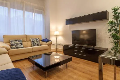 Konporte, Vivienda Turística Renovada con Wifi y Garaje