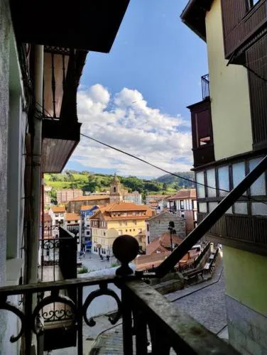 Gure Torrontero, aparcamiento gratuito cercano