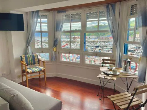 Portu Suite , en el mismo puerto