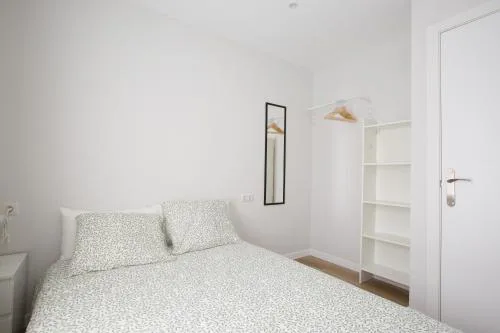 Alberto Rooms habitaciones en piso compartido baño y zonas comunes compartido