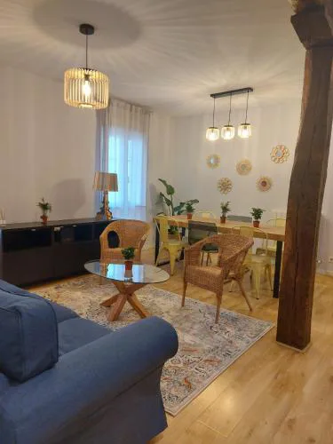 Habitación en apartamento con zonas comunes compartida MG