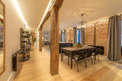 New Soho AC by Staynnapartments