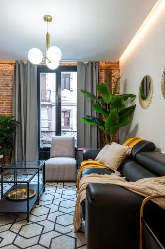 Sanfran 24 AC by Staynnapartments