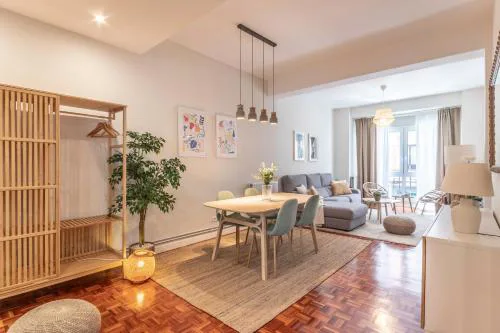 Spacious and lovely in the City Center of Bilbao