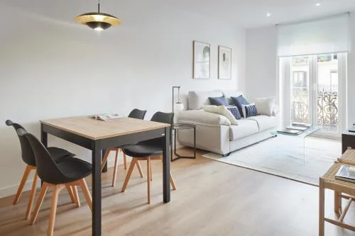 Aurea by FeelFreeRentals