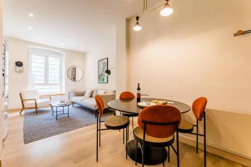 BARTOLOME by SWEET HOME SAN SEBASTIAN