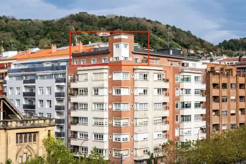 Brightline Penthouse by San Sebastian Stays