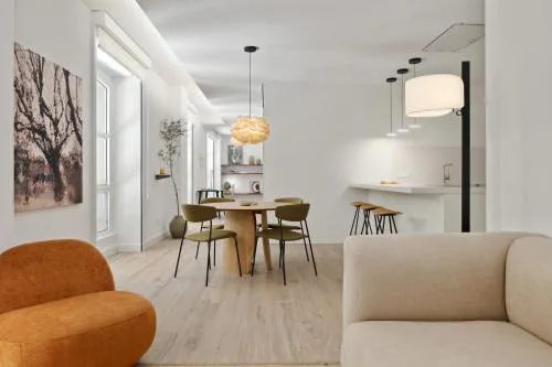 Sabatik Suite by FeelFreeRentals