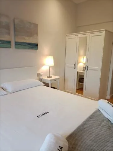 Herrikobarra - Apartamento en el centro a 500mts de la playa by Egona