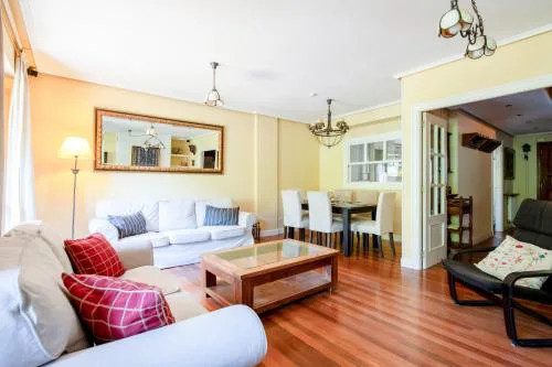 Alto Family House