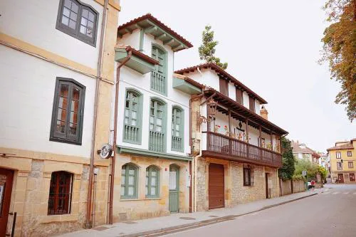 MoM Comillas