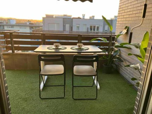 Luminoso ático con terraza