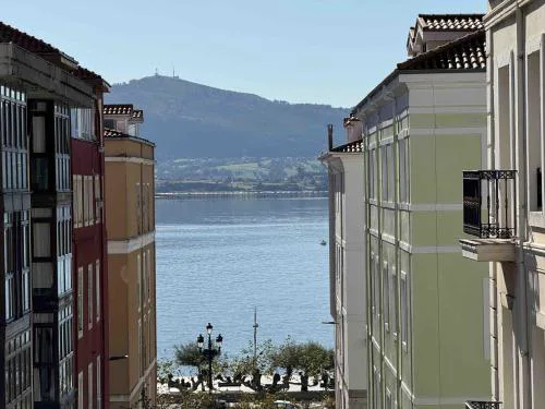 Piso muy amplio y céntrico con vistas a la bahia