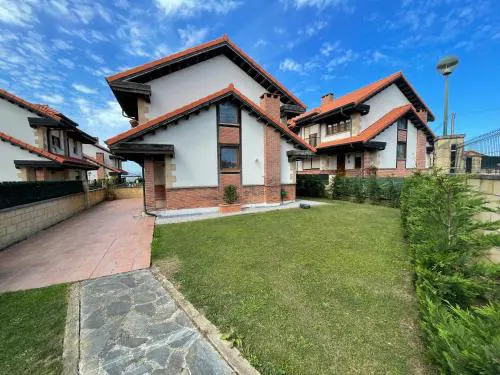 Casa La Llosa en Suances