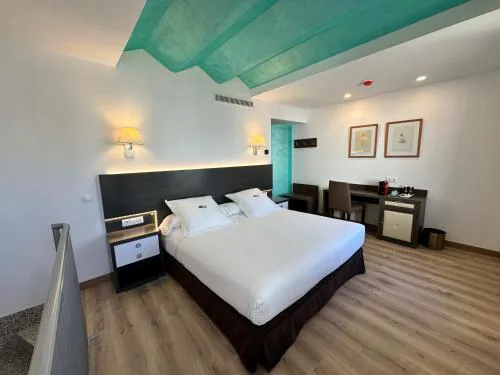 Antídoto Rooms Zocodover Check-in on line