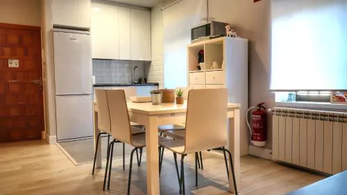 Apartamento El Monasterio - Living Toledo