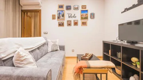 Apartamento Pozo Amargo Junto a la Catedral by Toledo AP