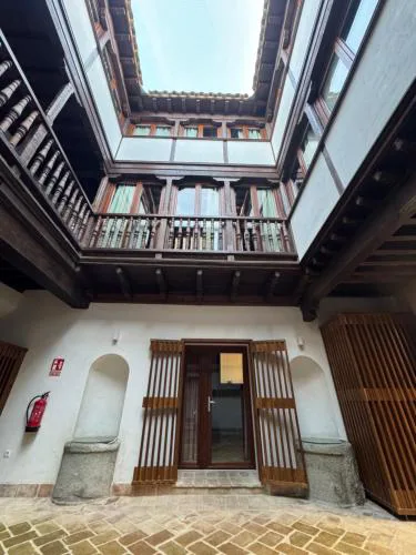 Apartamentos Las Fuentes Toledo Centro