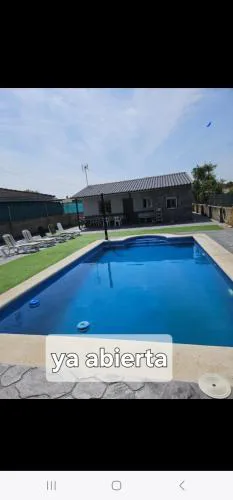 Donde JAVI Chalet con piscina 50 minutos madrid en escalona