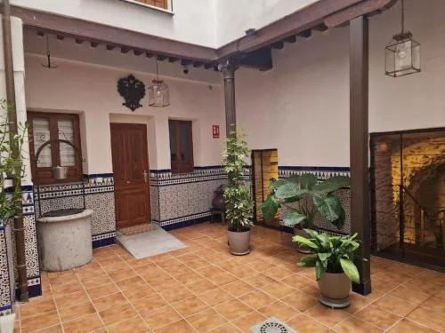 Habitación 1 con Baño Privado Casa Siglo XV Termas Romanas