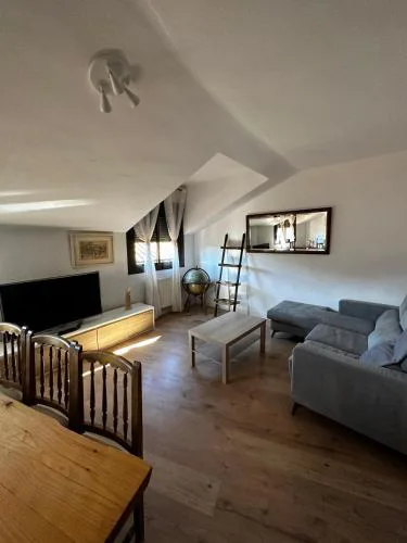 Piso muy amplio en el centro de Toledo de 4 habitaciones
