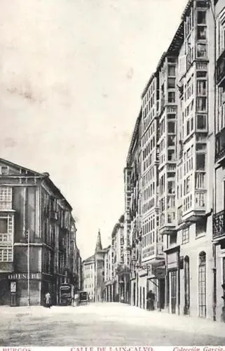 Atuaire Home Centro Histórico con vistas rozando la Catedral con Parking Incluido