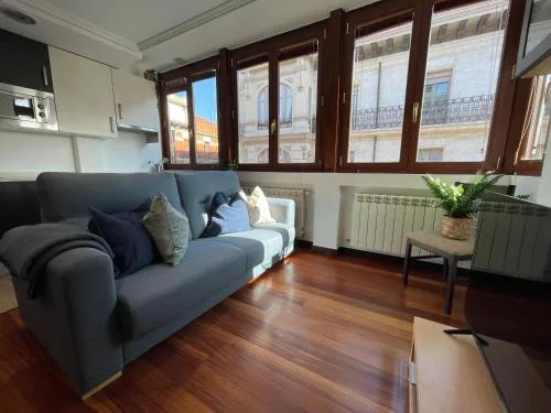Atuaire Home Luz de Burgos II Centro con Parking Incluido