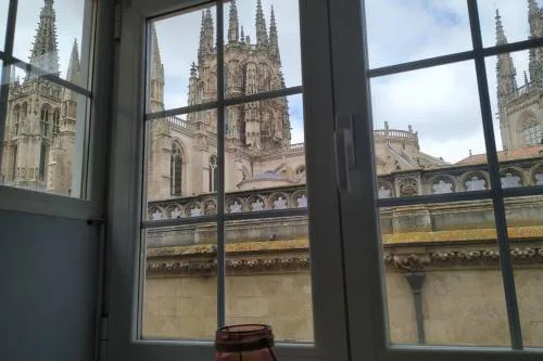 Buhardilla con vistas a la CATEDRAL