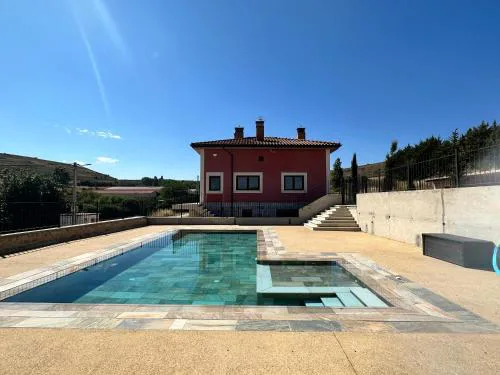 La Casa Rosa