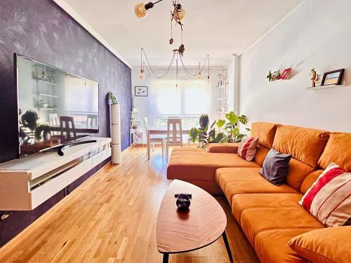 Housingleon- Casa Oliva con opción a Garaje