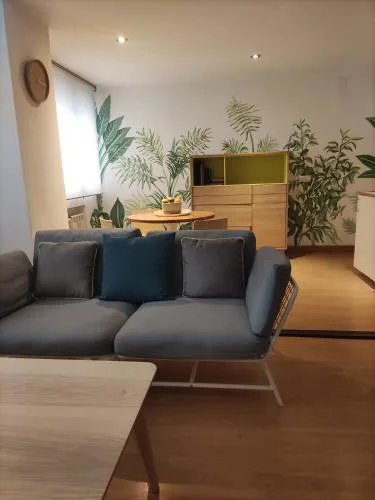 Leon Riverside Flat