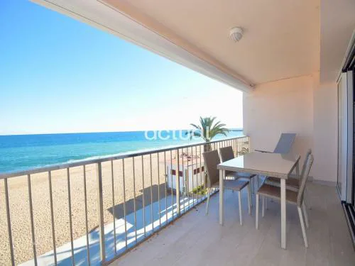 Beach Palace B-2