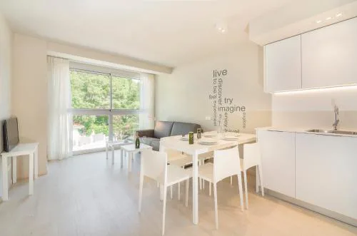Daro Apartments