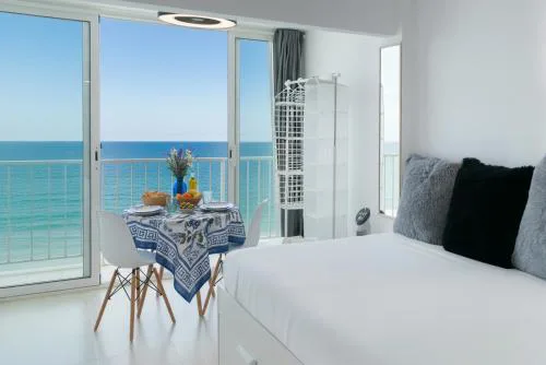 WELCS ESTUDIO 321 PDA con vista al mar