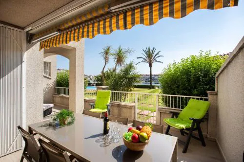1007 Apartamento planta baja Lago San Maurici by homeselectspain