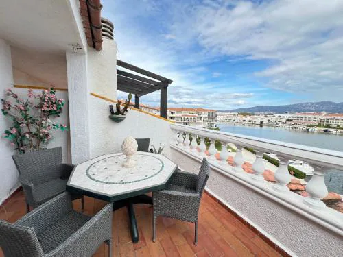 Apartamento Gran Lago con Vistas al Canal