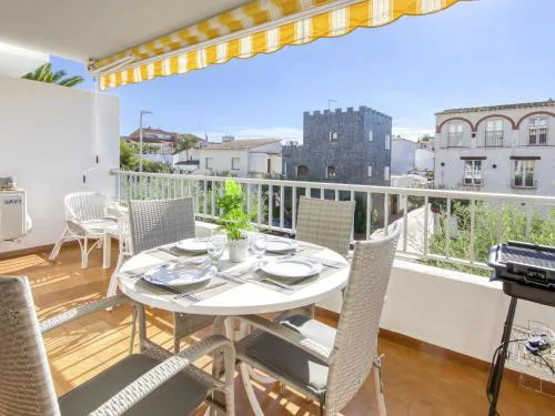Apartment Pattaya-11 by Interhome