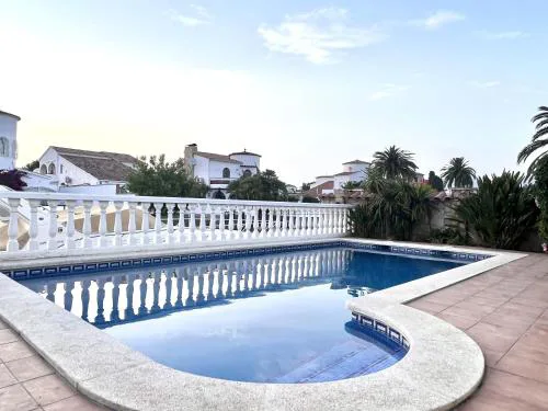 Creus Apartamento dos habitaciones