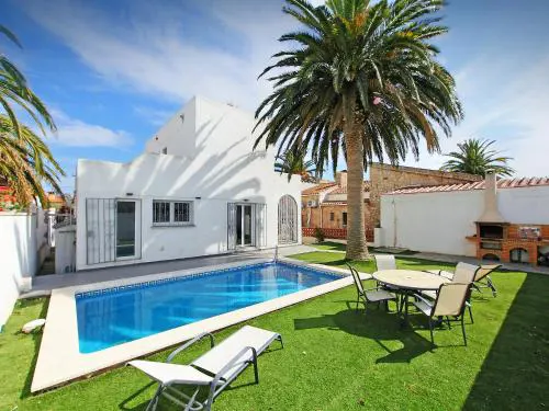 Holiday Home Alberes by Interhome